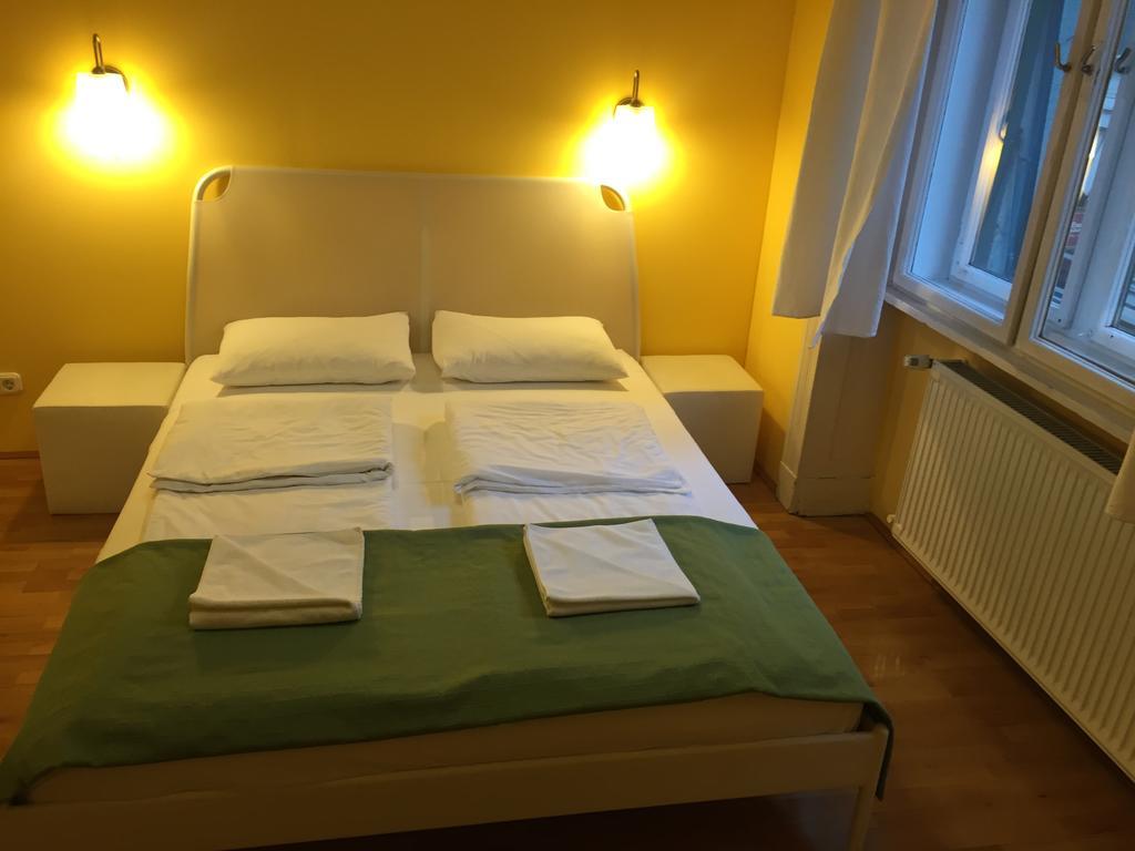 Club Apartments & Rooms Budapeşte Oda fotoğraf